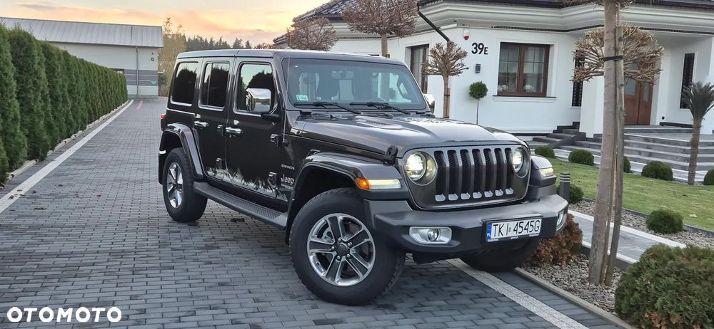 Jeep Wrangler - 1