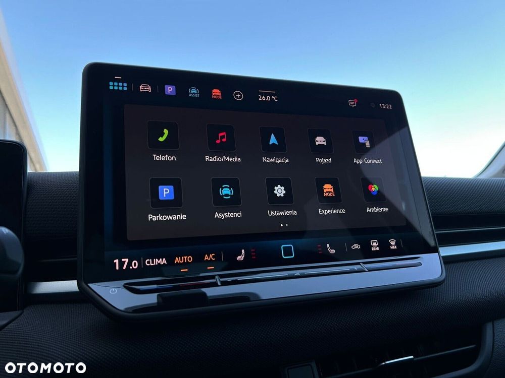 Volkswagen T-Roc - 18