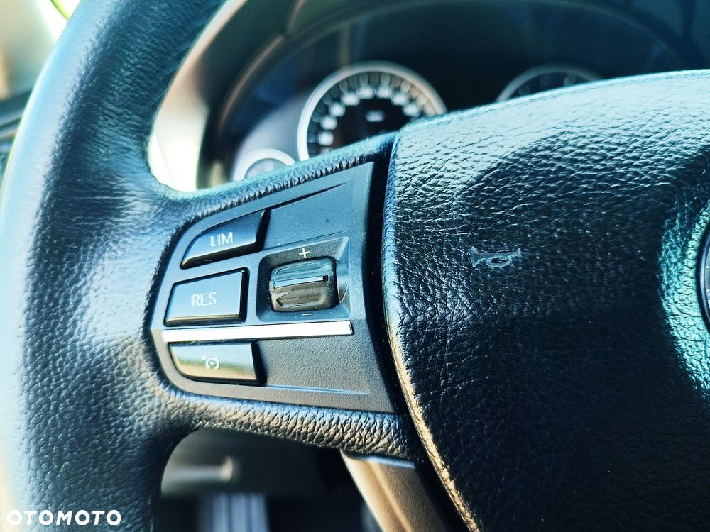 BMW Seria 5 520d - 21