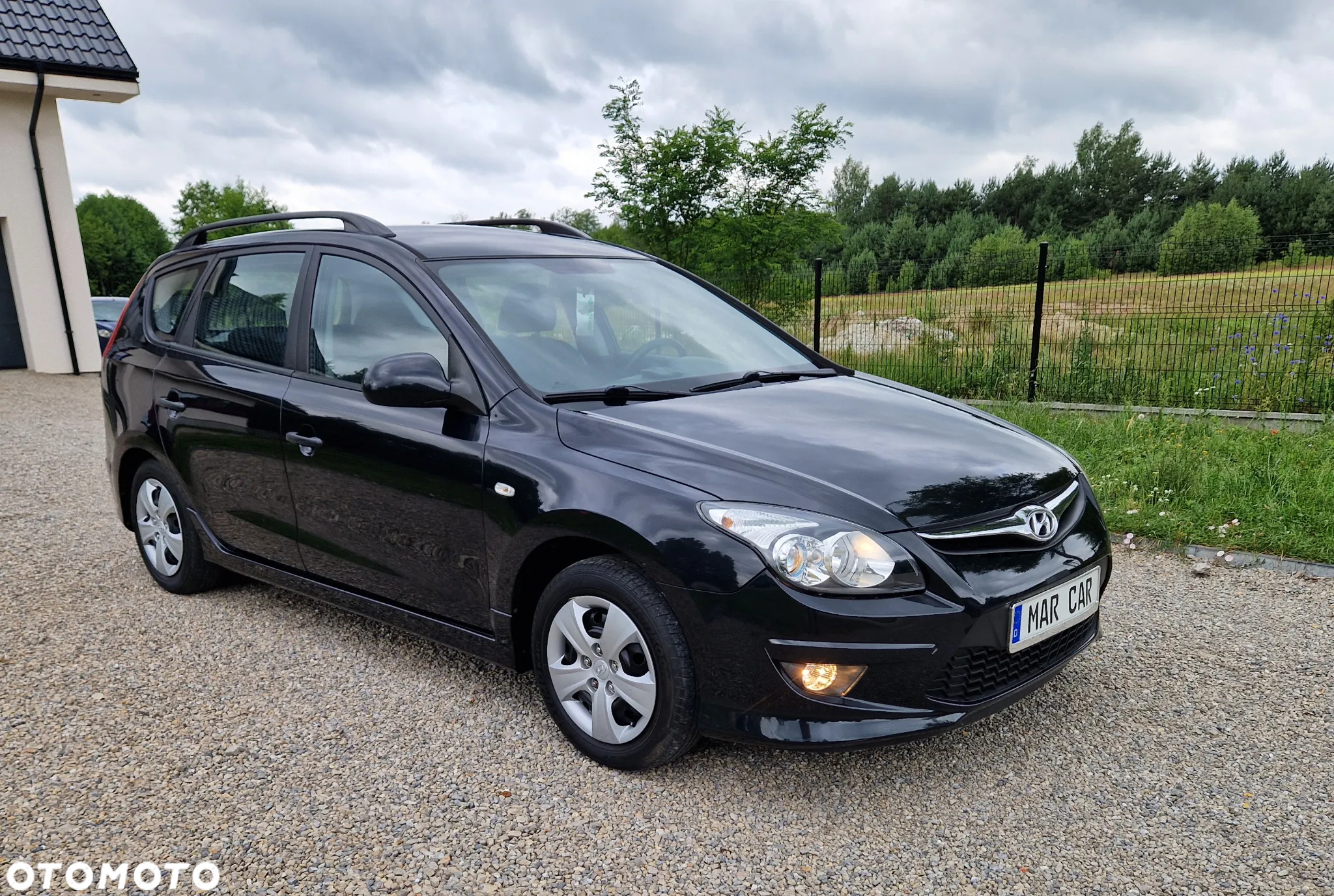 Hyundai i30 1.4 Base + - 9