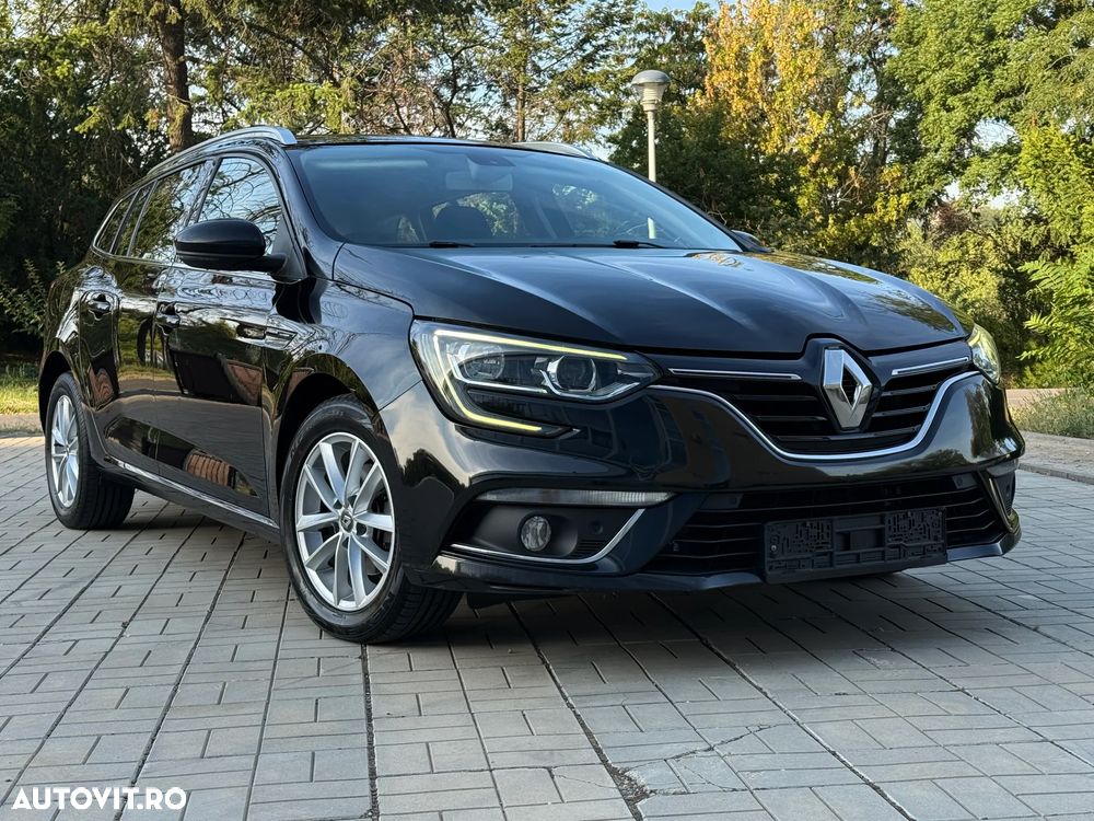 Renault Megane TCe GPF Life - 10