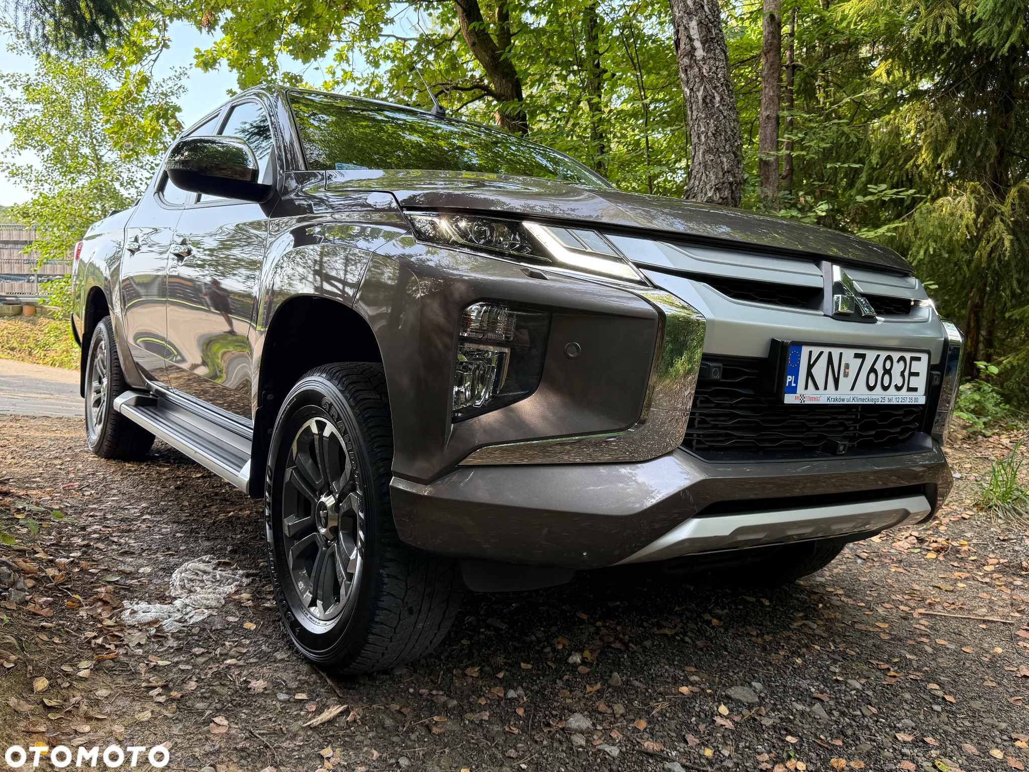 Mitsubishi L200 2.2 d DC Instyle Plus - 16