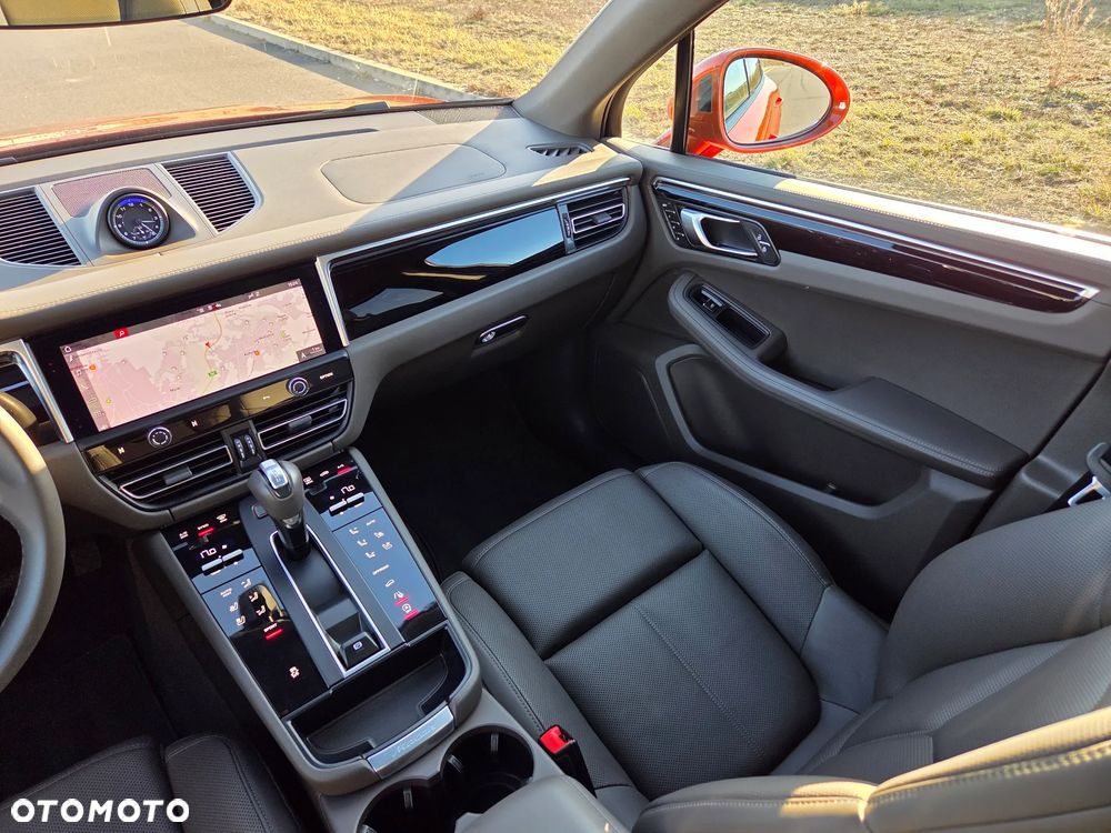 Porsche Macan T PDK - 13