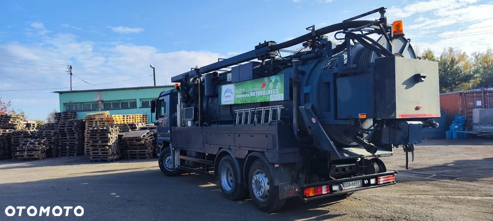Mercedes-Benz ACTROS - 3