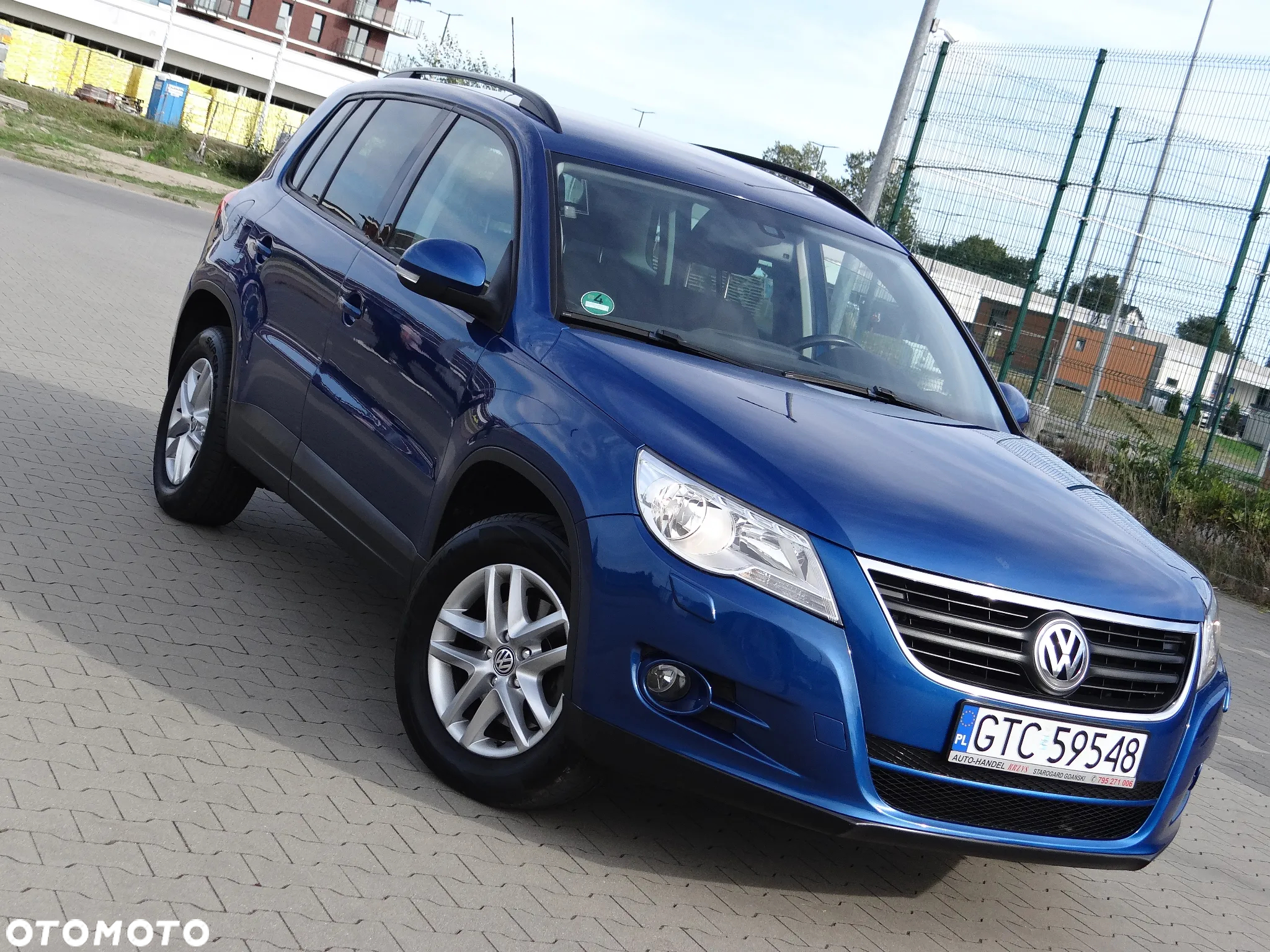 Volkswagen Tiguan - 19