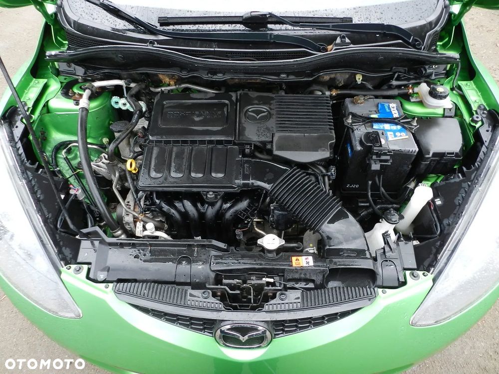 Mazda 2 - 14