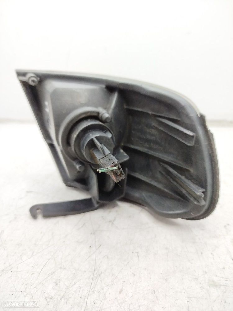 Farolim De Pisca Frente Esq Nissan Almera I Hatchback (N15) - 1