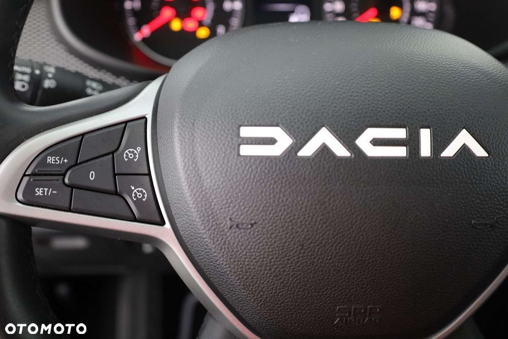 Dacia Sandero 1.2 Eco-G 120 Expression - 11