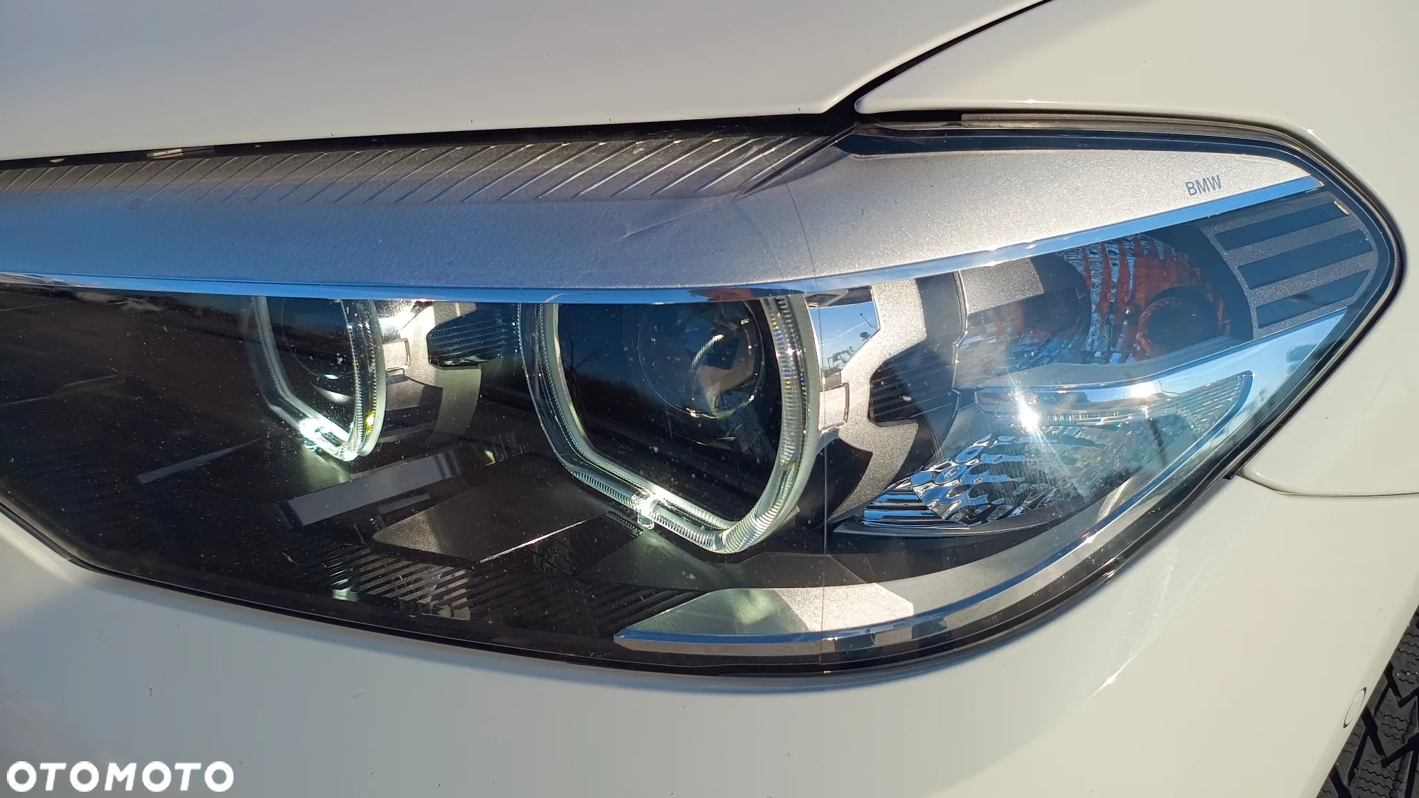BMW Seria 5 520d Sport Line - 30