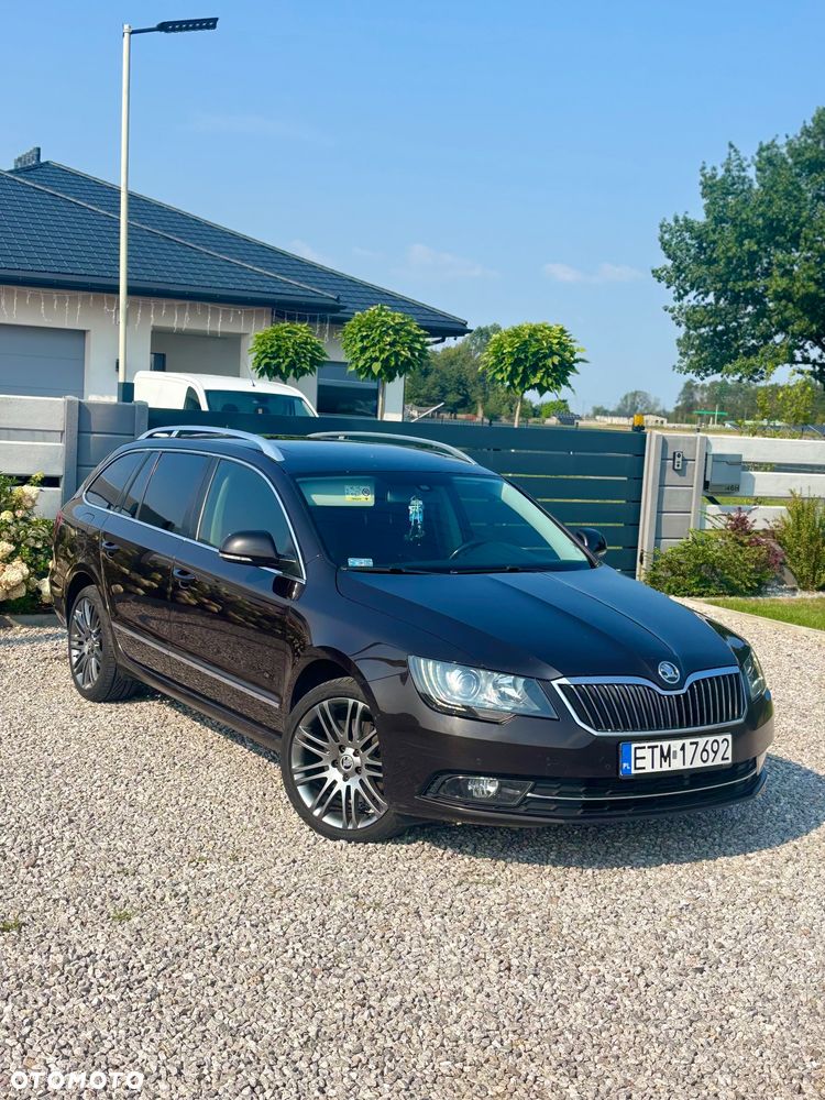 Skoda Superb 2.0 TDI 4x4 Ambition DSG - 3