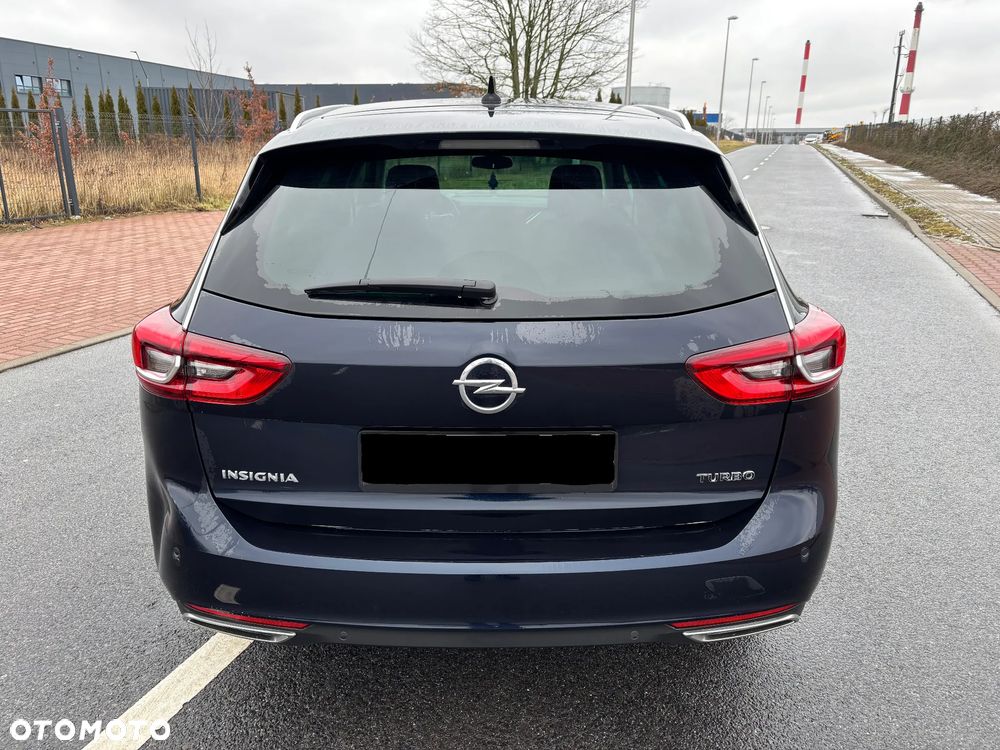 Opel Insignia - 10
