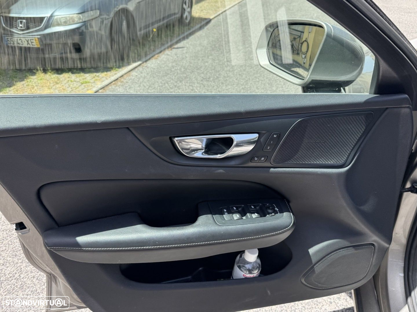 Volvo V60 2.0 D3 Inscription Geartronic - 12
