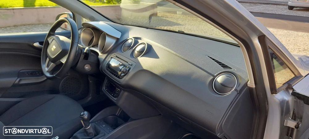 SEAT Ibiza 1.6 TDI 25 Anos DPF - 35