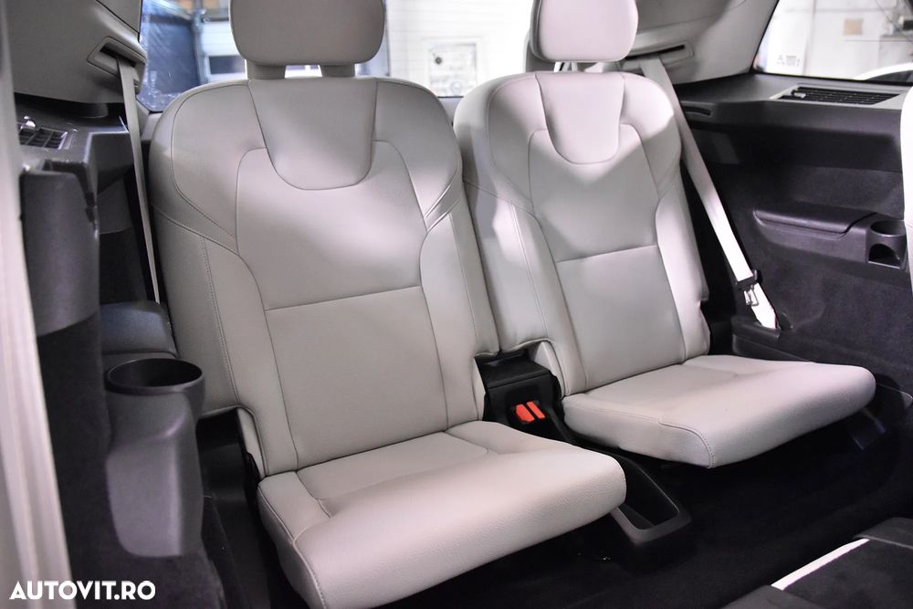 VOLVO XC90 2021 — imagine 13