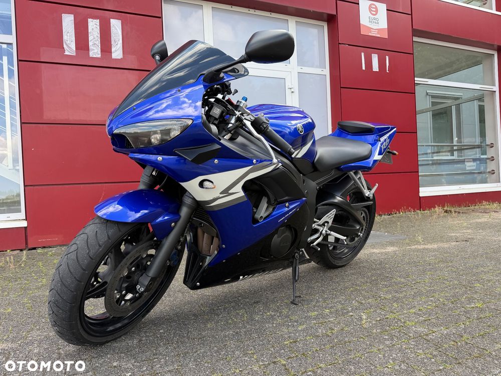 Yamaha R6 - 2