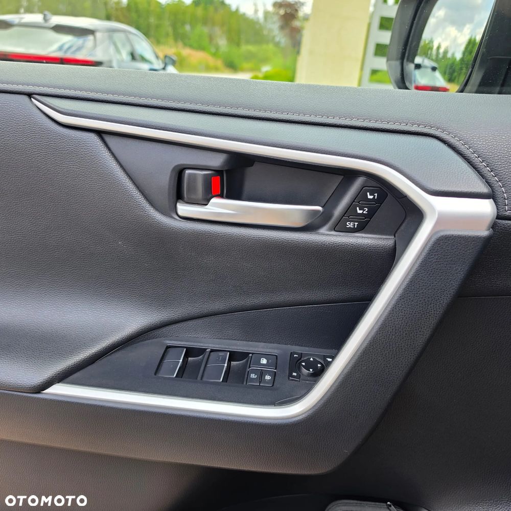 Toyota RAV4 Hybrid Selection 4x2 - 11