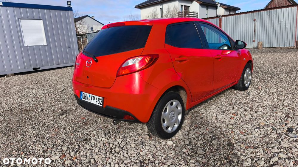 Mazda 2 - 7