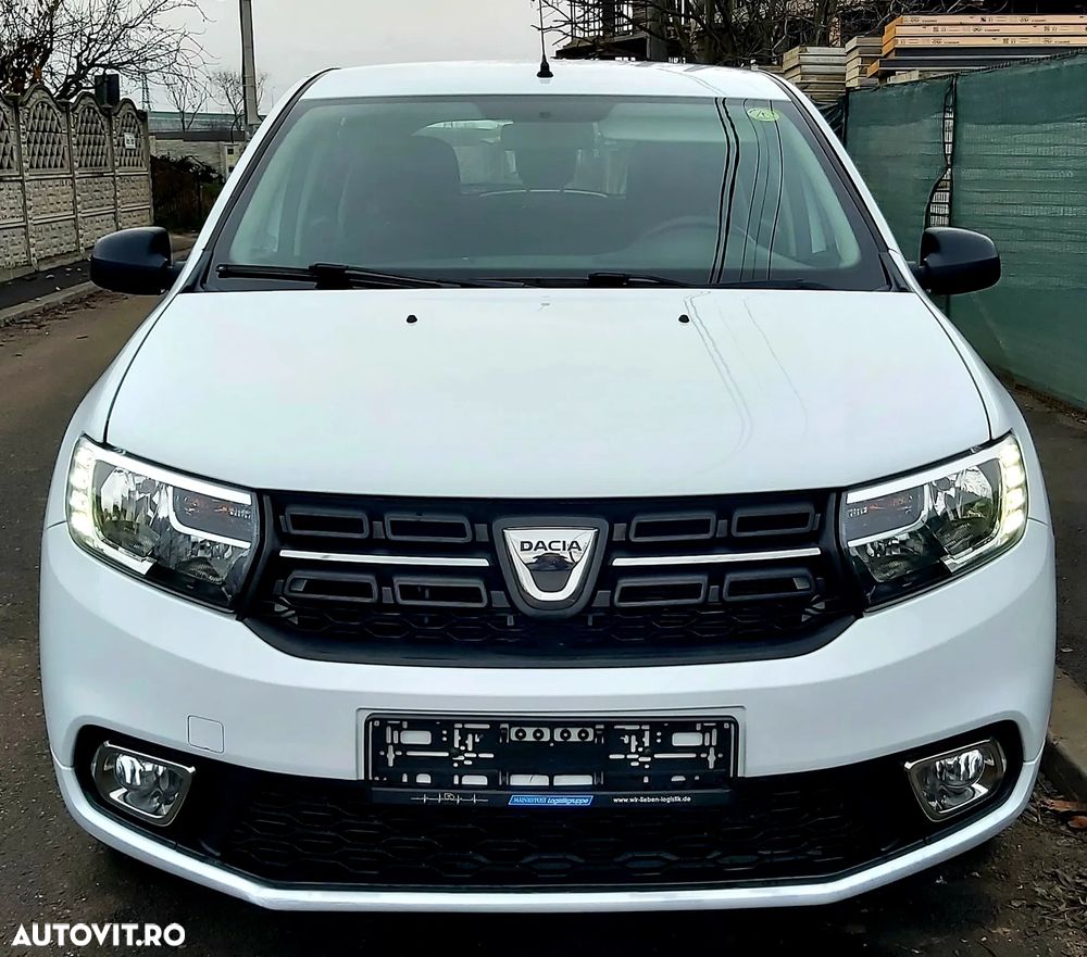 Dacia Sandero SCe 75 Essentiel - 1