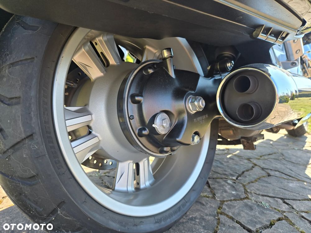 Honda CTX - 10