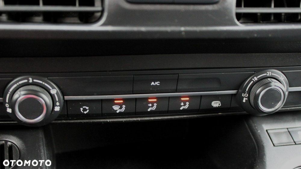 Toyota Proace City - 18