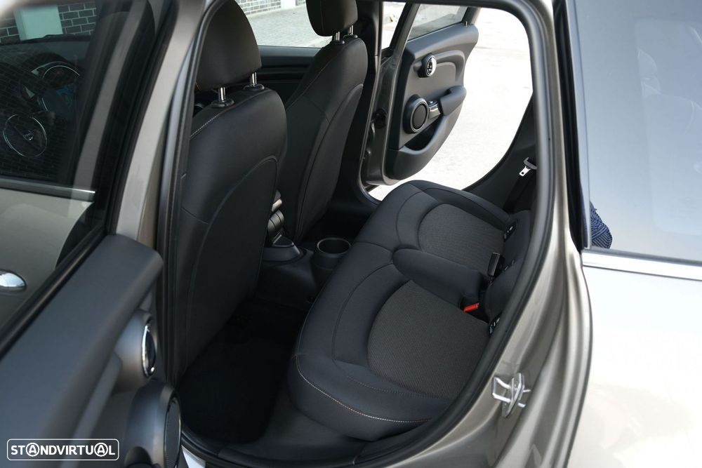 MINI 5 Portas Cooper Sport Edition - 9