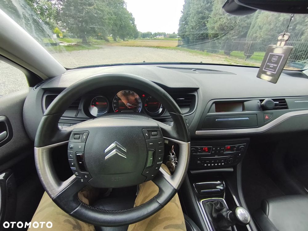 Citroën C5 2.0i 16V Exclusive - 4