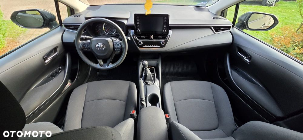 Toyota Corolla 1.6 Active - 9