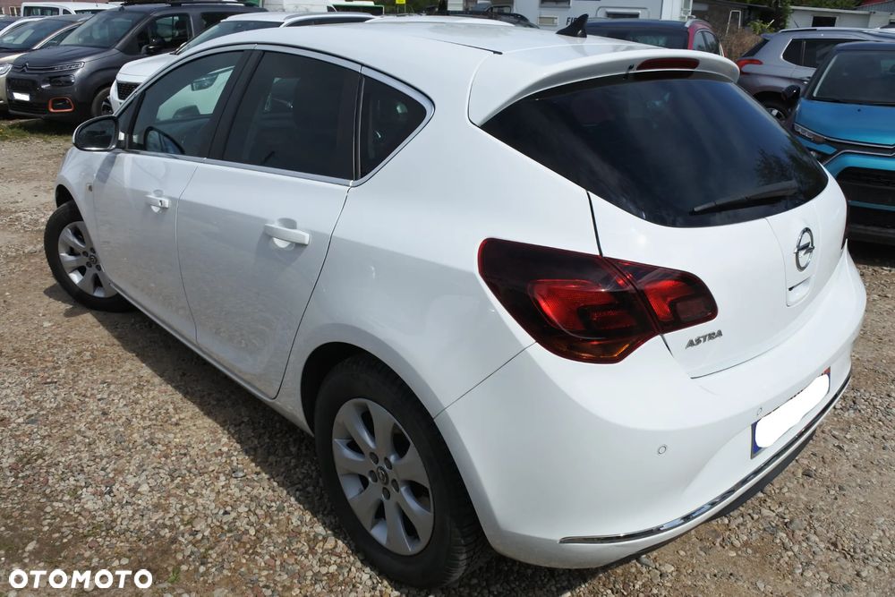 Opel Astra 1.4 Turbo ecoFLEX Start/Stop Exklusiv - 4