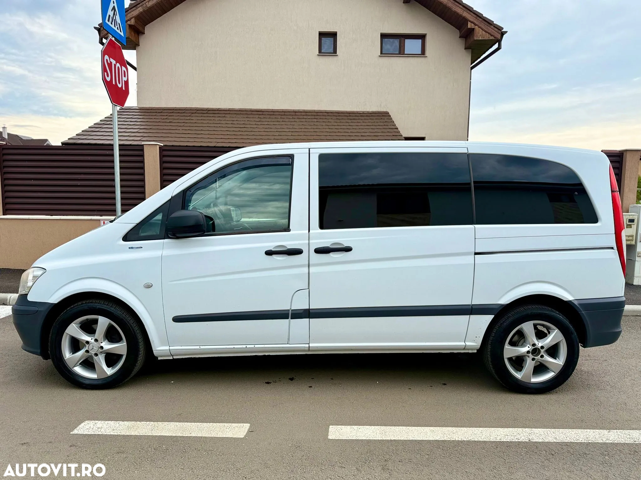 Mercedes-Benz Vito 116 CDI Tourer Kompakt Aut. EDITION - 7