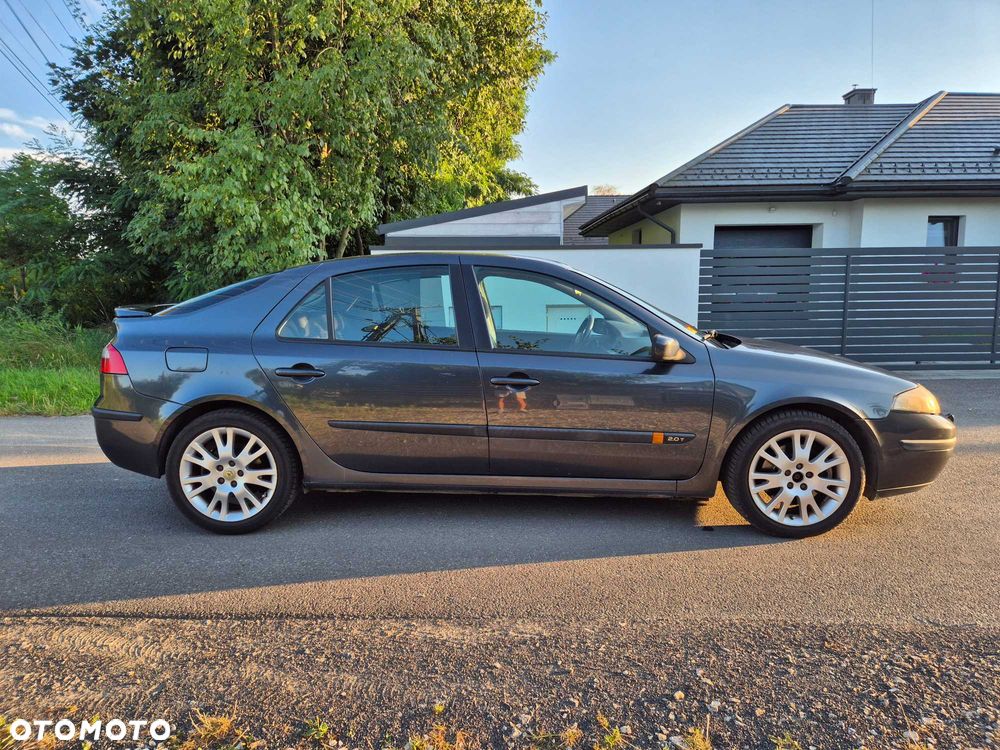 Renault Laguna - 4