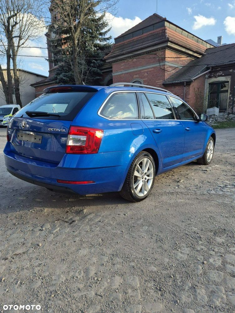 Skoda Octavia 2.0 TDI Style - 3