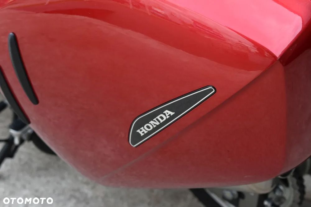 Honda CBF - 18
