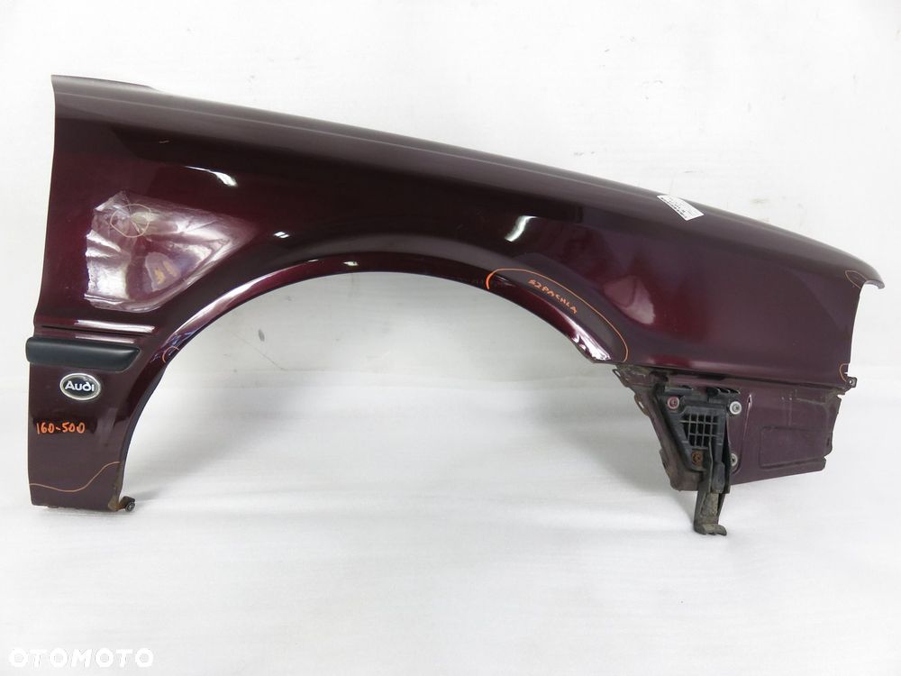 BŁOTNIK PRAWY PRZEDNI AUDI 80 B4  LZ3T - 1