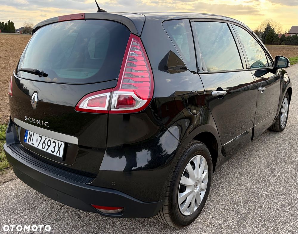 Renault Scenic 1.9 dCi Privilege - 3