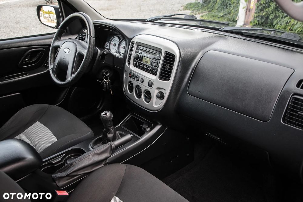 Ford Maverick 2.3 - 29