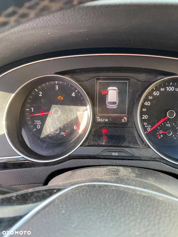 Volkswagen Passat 2.0 TDI (BlueMotion Technology) Comfortline - 8