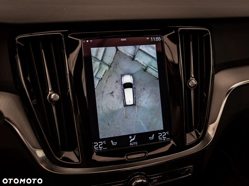 Volvo V60 T8 AWD Recharge Geartronic RDesign - 21