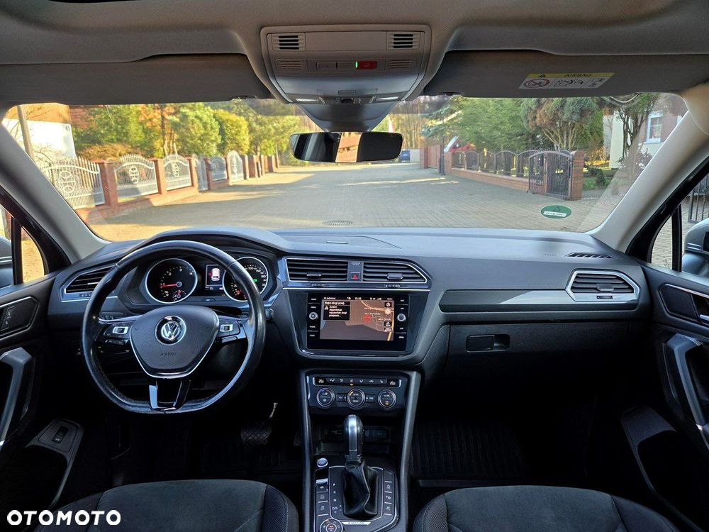 Volkswagen Tiguan 2.0 TDI SCR 4MOTION DSG Highline - 12