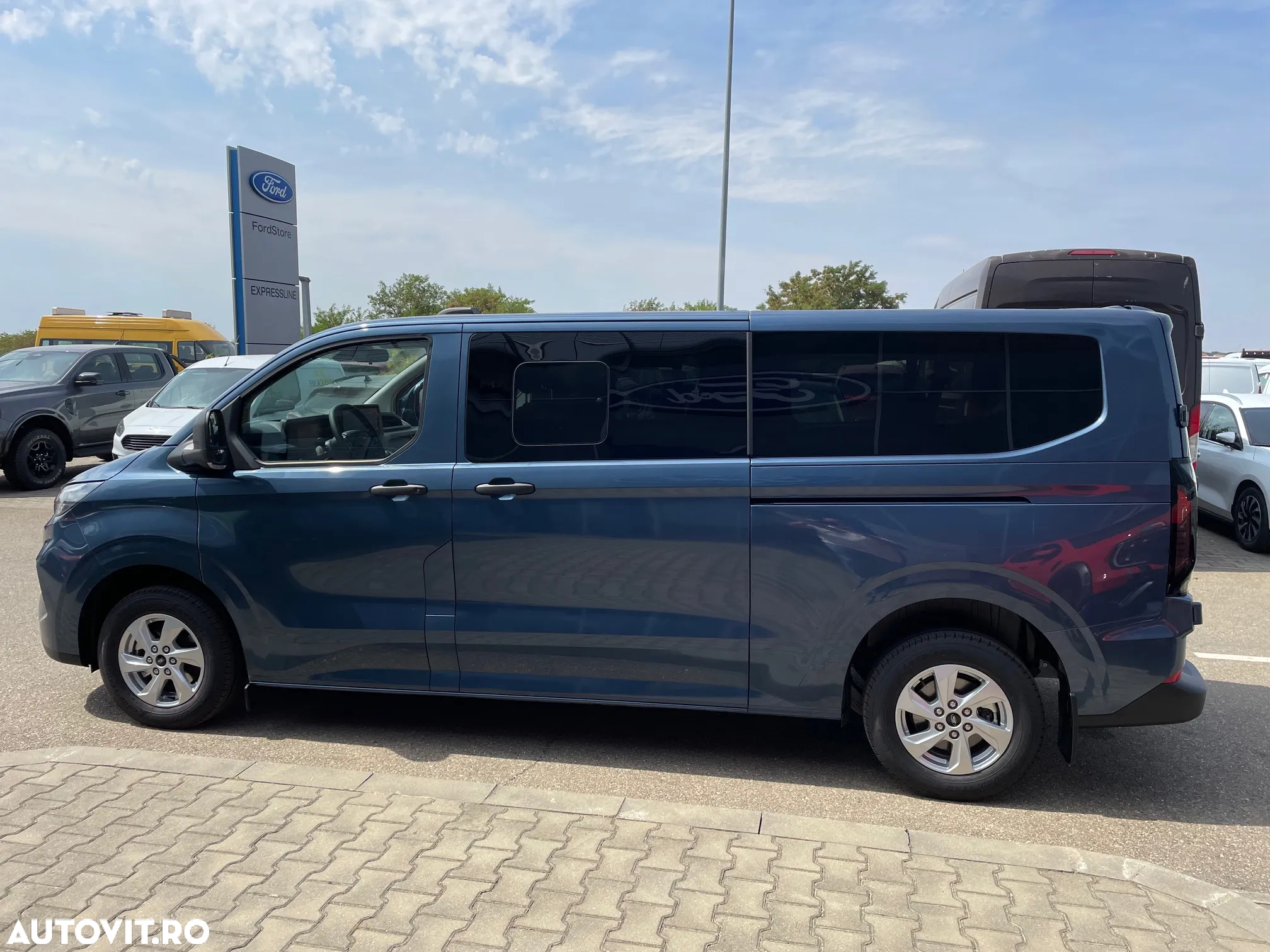 Ford Transit Custom Kombi 320 2.0 EcoBlue 150 CP L2H1 Trend - 9