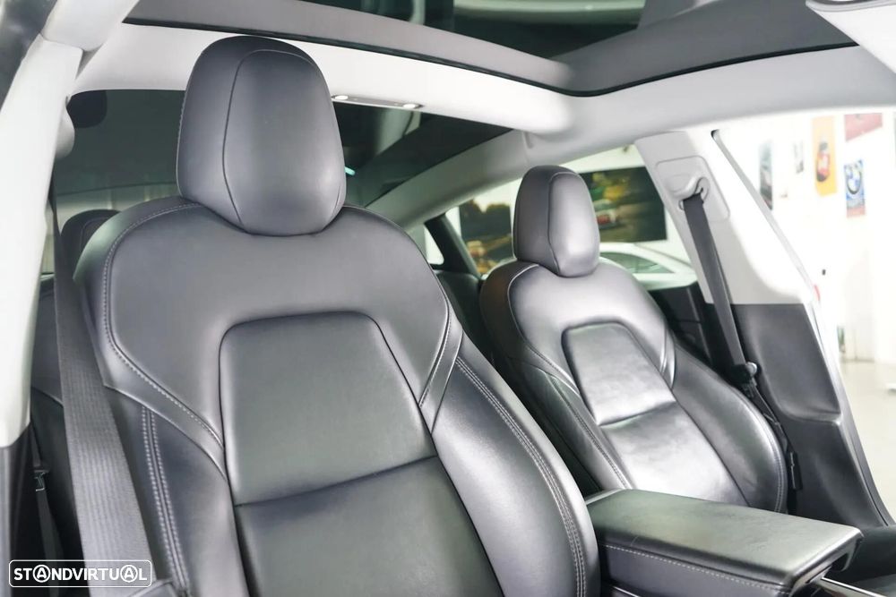 Tesla Model 3 Standard Range Plus RWD - 35