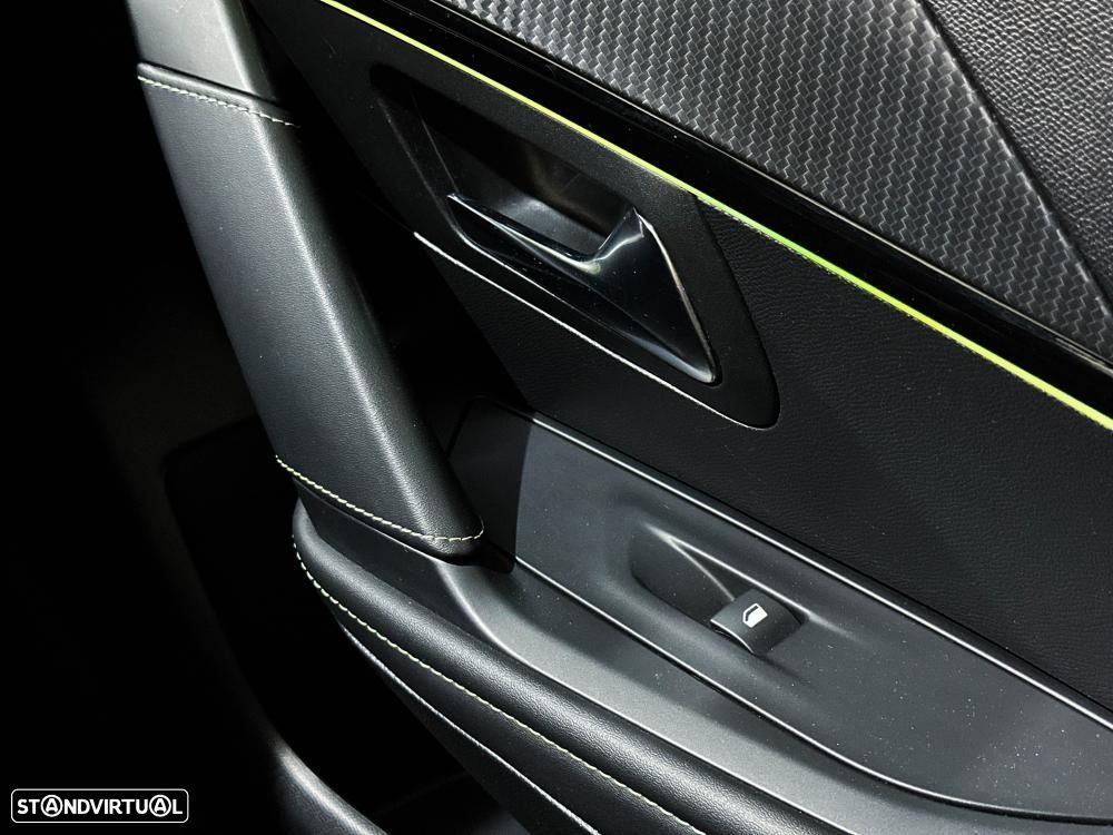 Peugeot e-208 50 kWh GT Pack - 33