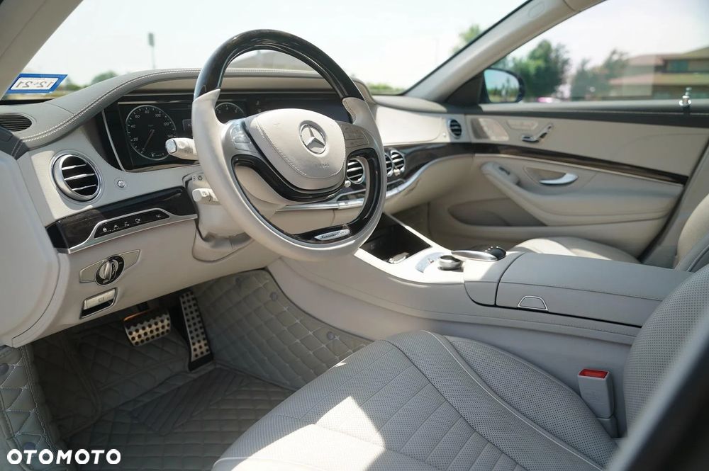 Mercedes-Benz Klasa S 500 4Matic 9-TRONIC - 38
