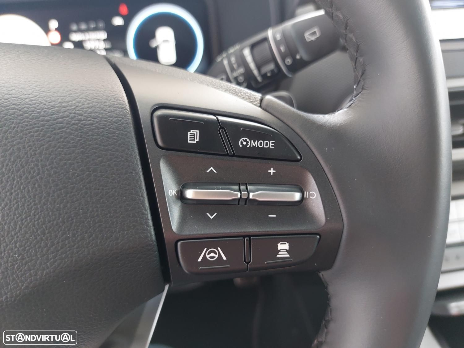 Hyundai Kauai EV 64 kWh Premium - 24