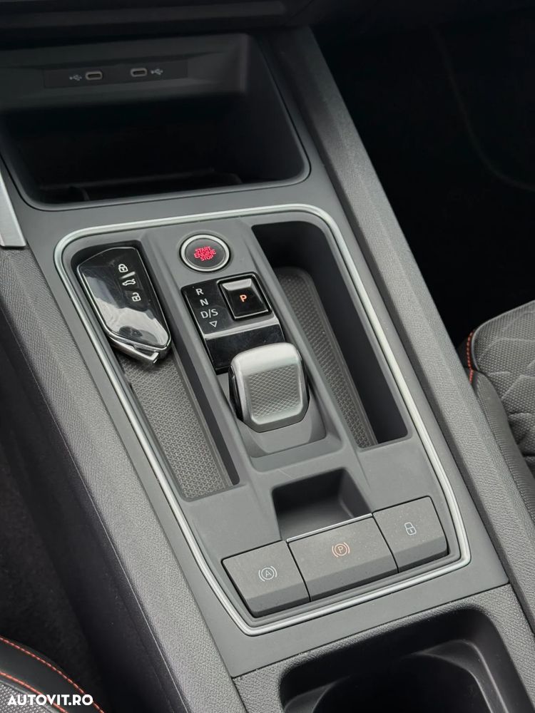 Seat Leon Sportstourer 1.0 eTSI OPF DSG FR - 25