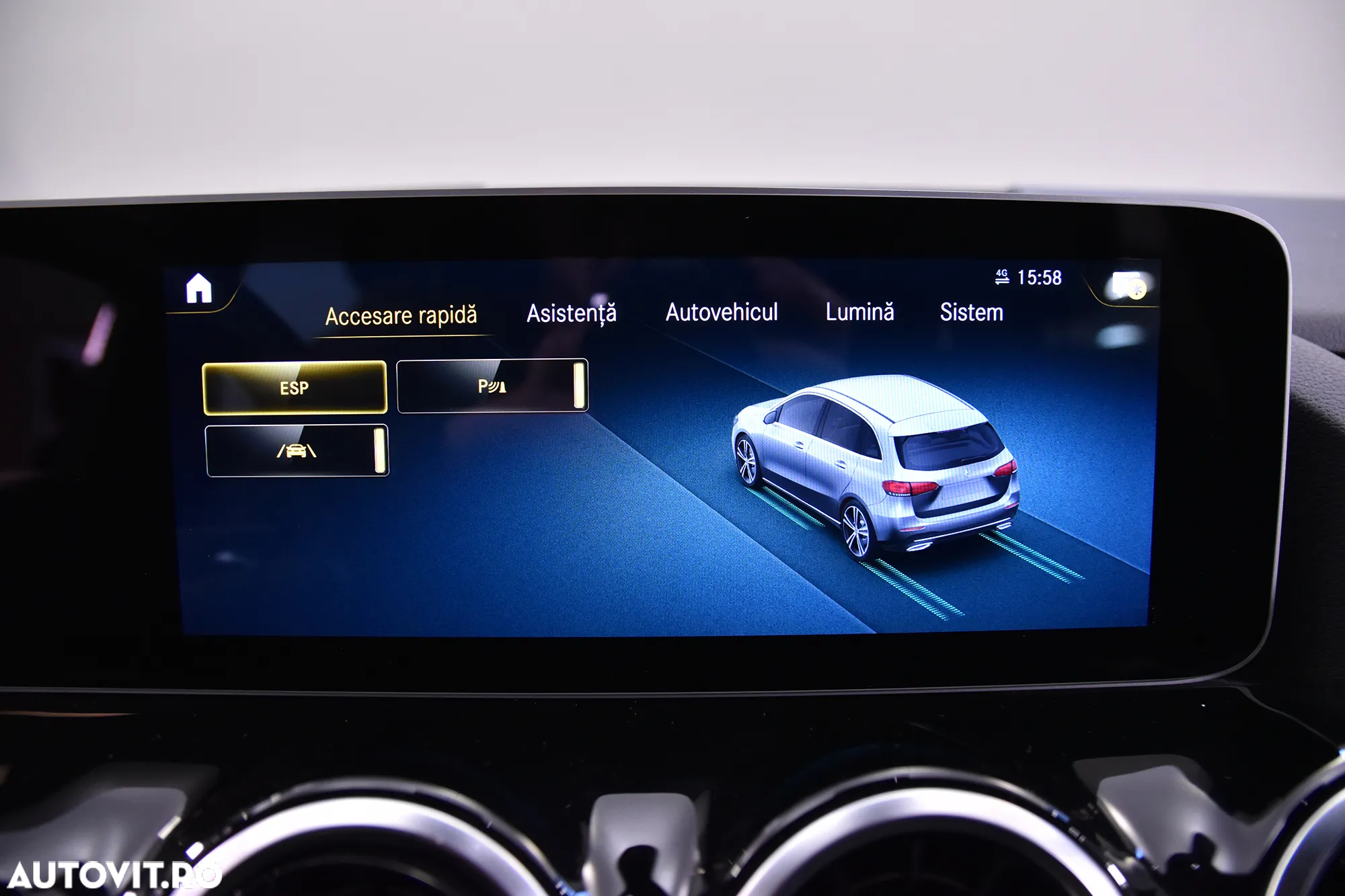 Mercedes-Benz B 180 7G-DCT AMG Line - 19