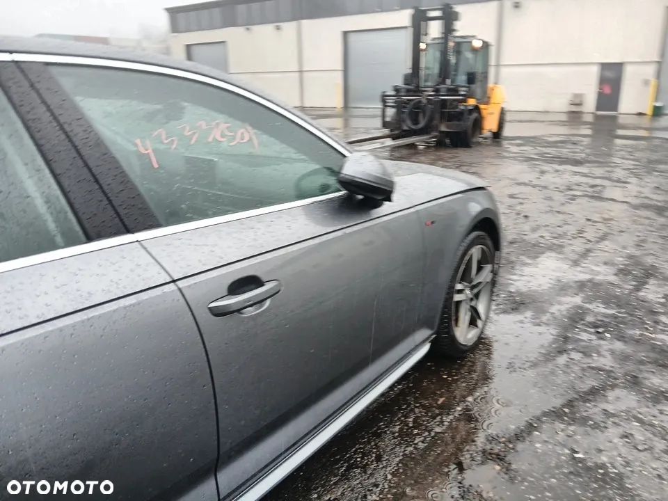 Audi A4 Limousine - 24