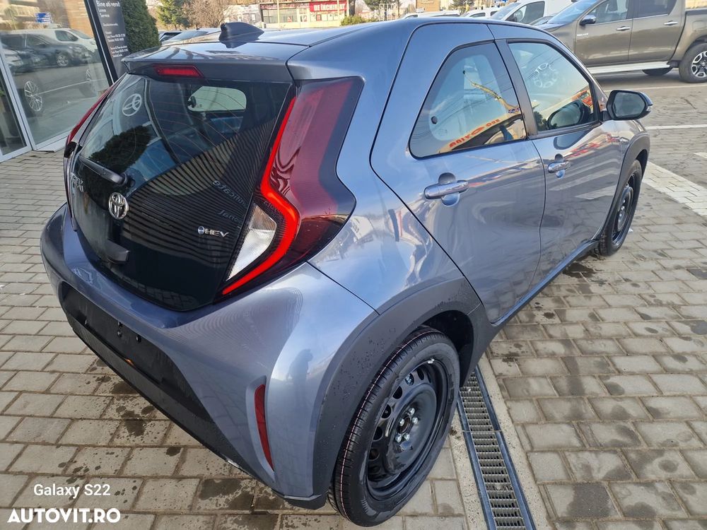 Toyota Aygo X - 6