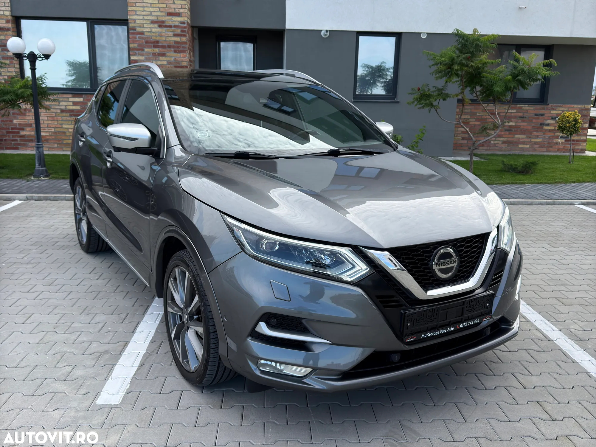 Nissan Qashqai - 14