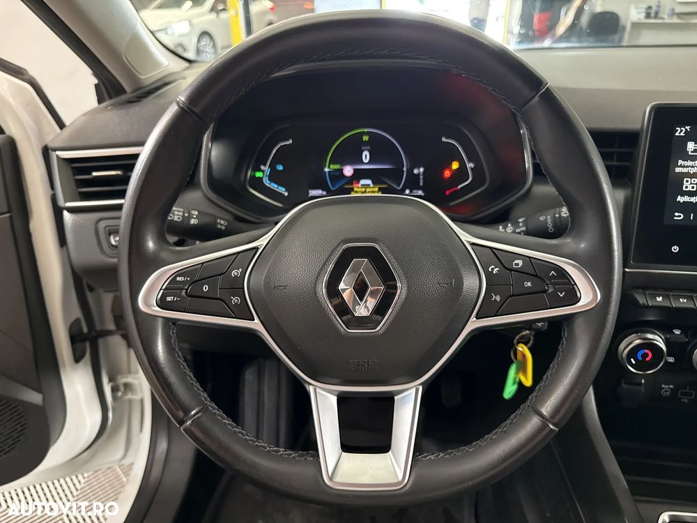 Renault Clio - 17