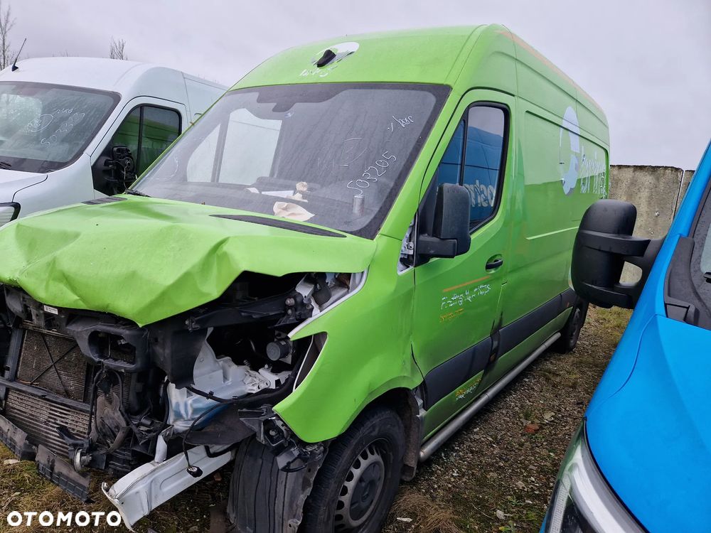 Mercedes-Benz SPRINTER - 1
